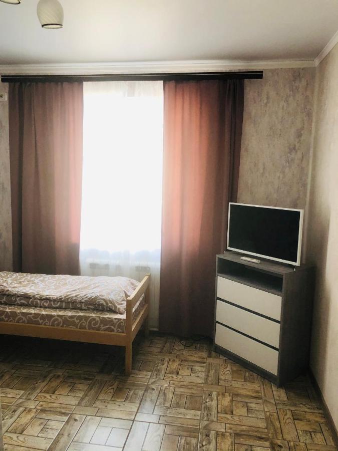 Julia 2 Apartment